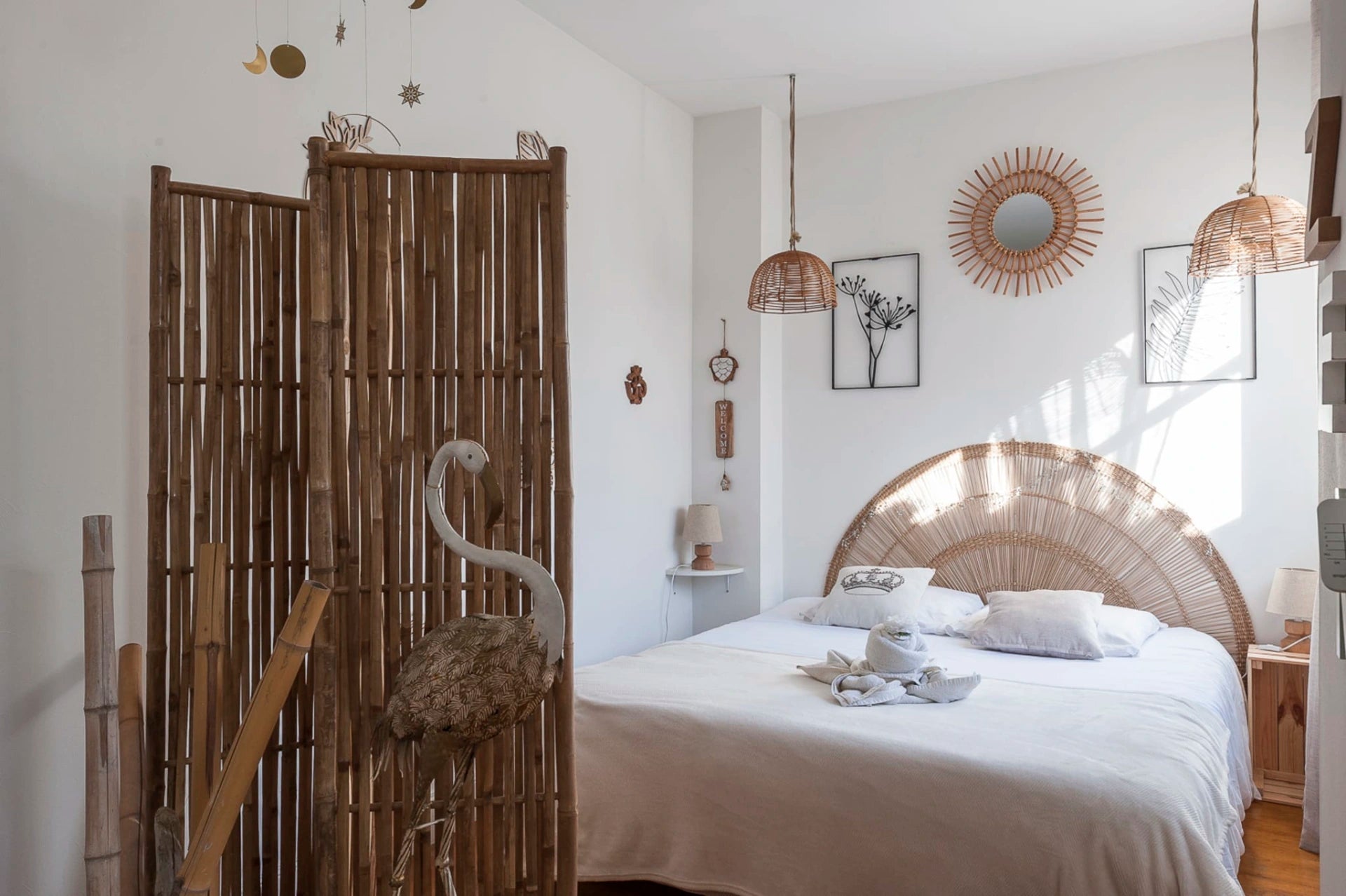 appartement aigues-mortes, séjour bien-être, location appartement camargue, massage duo aigues-mortes, week-end détente