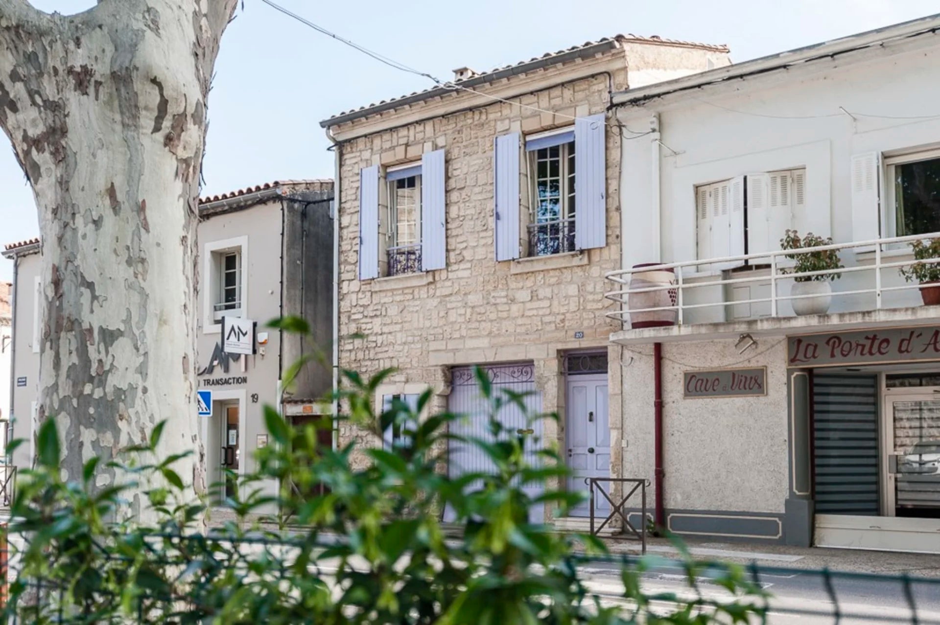 appartement aigues-mortes, séjour bien-être, location appartement camargue, massage duo aigues-mortes, week-end détente